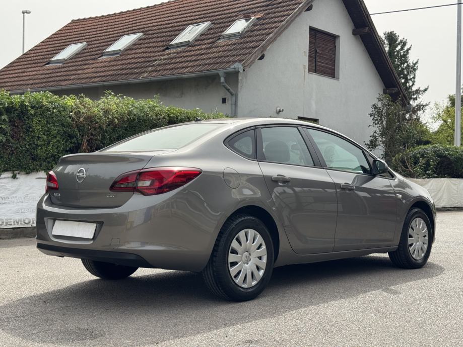 Opel Astra 1.6 CDTI #1.VLASNIK # HR AUTO # REGA: 05/27 # TOP STANJE #, fotografija 5