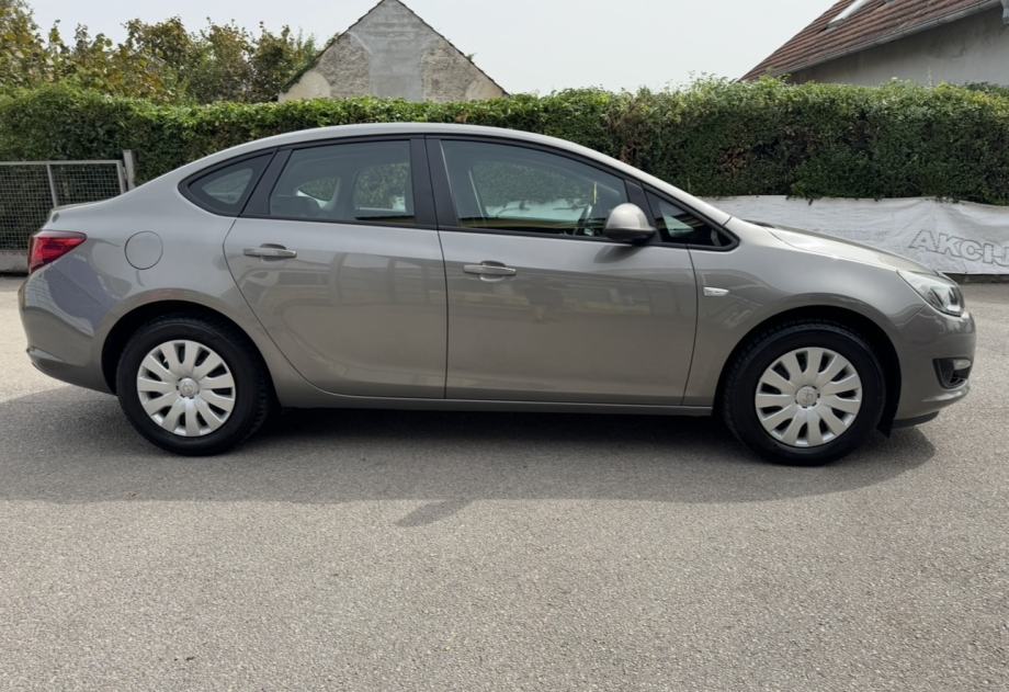 Opel Astra 1.6 CDTI #1.VLASNIK # HR AUTO # REGA: 05/27 # TOP STANJE #, fotografija 6