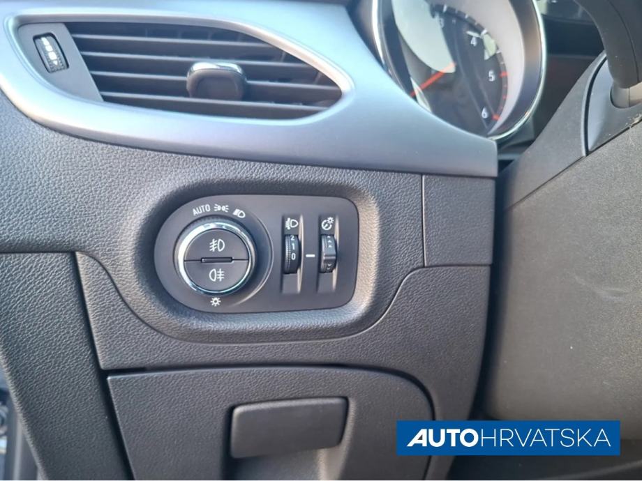 OPEL ASTRA 1.6 CDTI, 8.490,00 €, fotografija 15