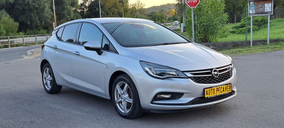 Opel Astra 1.6 CDTI Active, fotografija 8