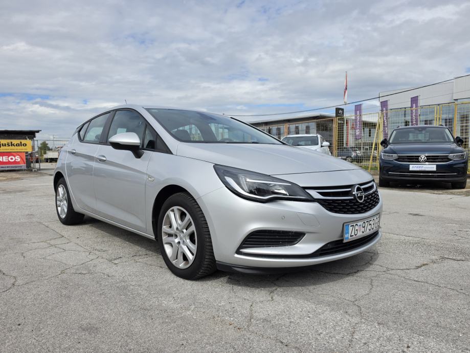 Opel Astra 1.6 CDTI*HR VOZILO *PRVI VLASNIK *SERVISNA *KARTICE 36 RATA, fotografija 4
