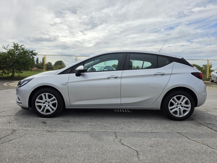 Opel Astra 1.6 CDTI*HR VOZILO *PRVI VLASNIK *SERVISNA *KARTICE 36 RATA, fotografija 11