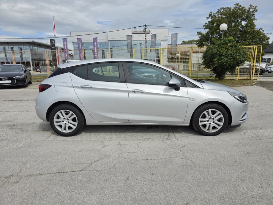 Opel Astra 1.6 CDTI*HR VOZILO *PRVI VLASNIK *SERVISNA *KARTICE 36 RATA, fotografija 6