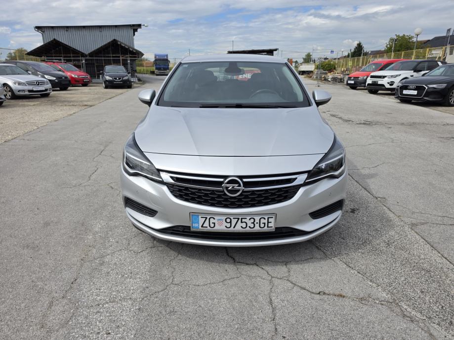 Opel Astra 1.6 CDTI*HR VOZILO *PRVI VLASNIK *SERVISNA *KARTICE 36 RATA, fotografija 3