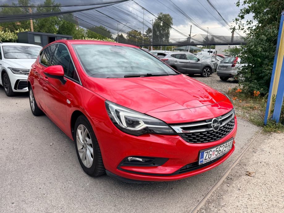 Opel Astra 1.6 CDTI Innovation – LED MATRIX / KOŽA / KAMERA, fotografija 3