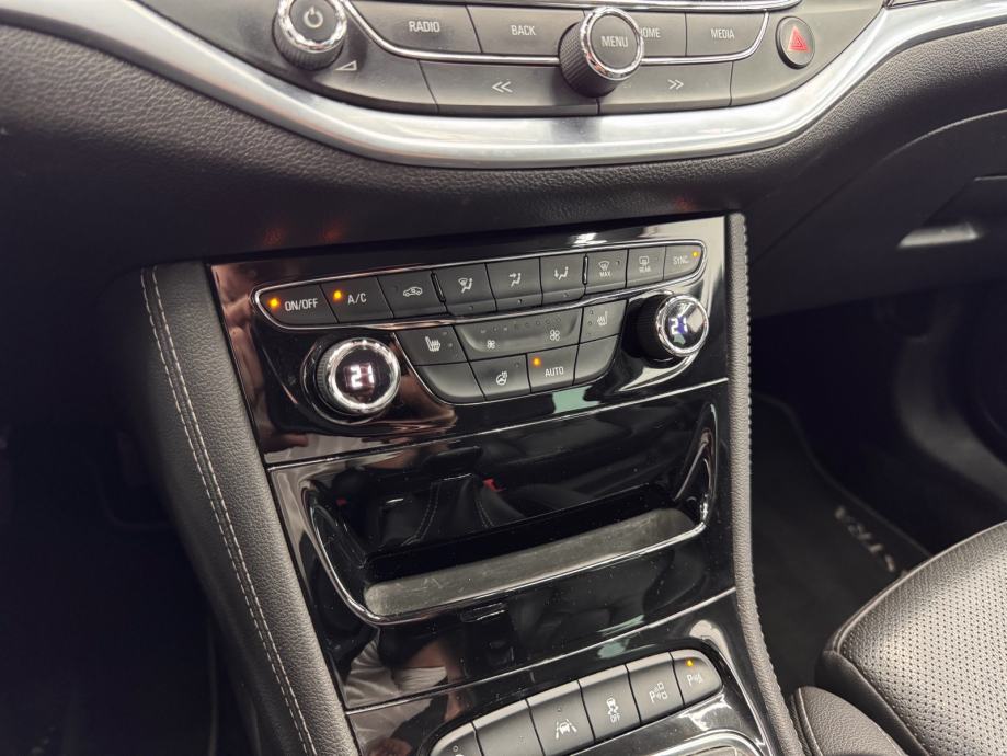 Opel Astra 1.6 CDTI Innovation – LED MATRIX / KOŽA / KAMERA, fotografija 19