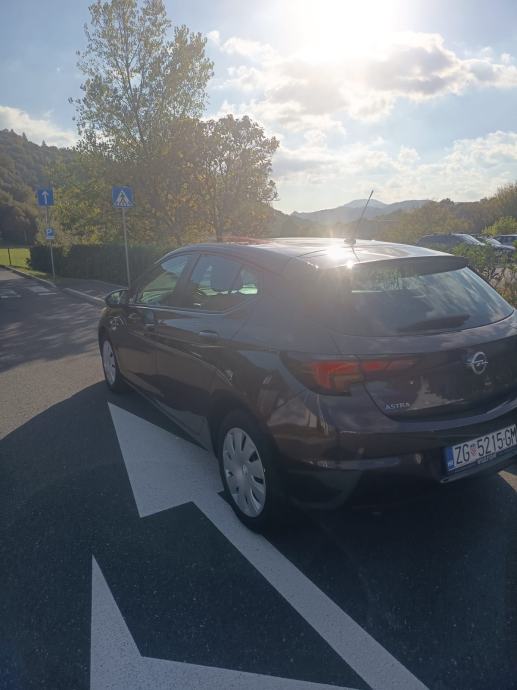 Opel Astra 1.6 CDTI u odličnom stanju!, fotografija 2