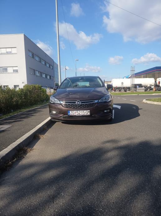 Opel Astra 1.6 CDTI u odličnom stanju!, fotografija 10