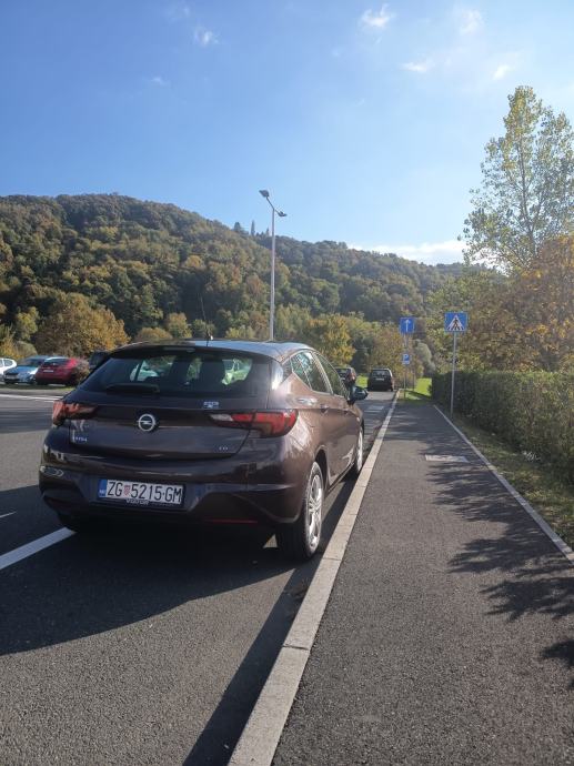 Opel Astra 1.6 CDTI u odličnom stanju!, fotografija 4