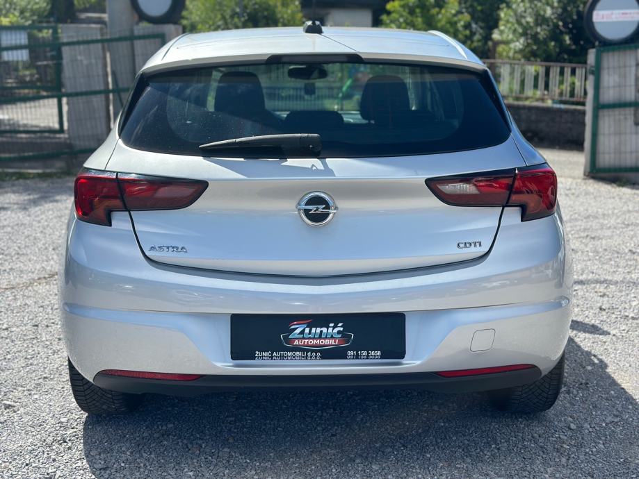 Opel Astra 1.6 CDTI *Motor uredan*, fotografija 5