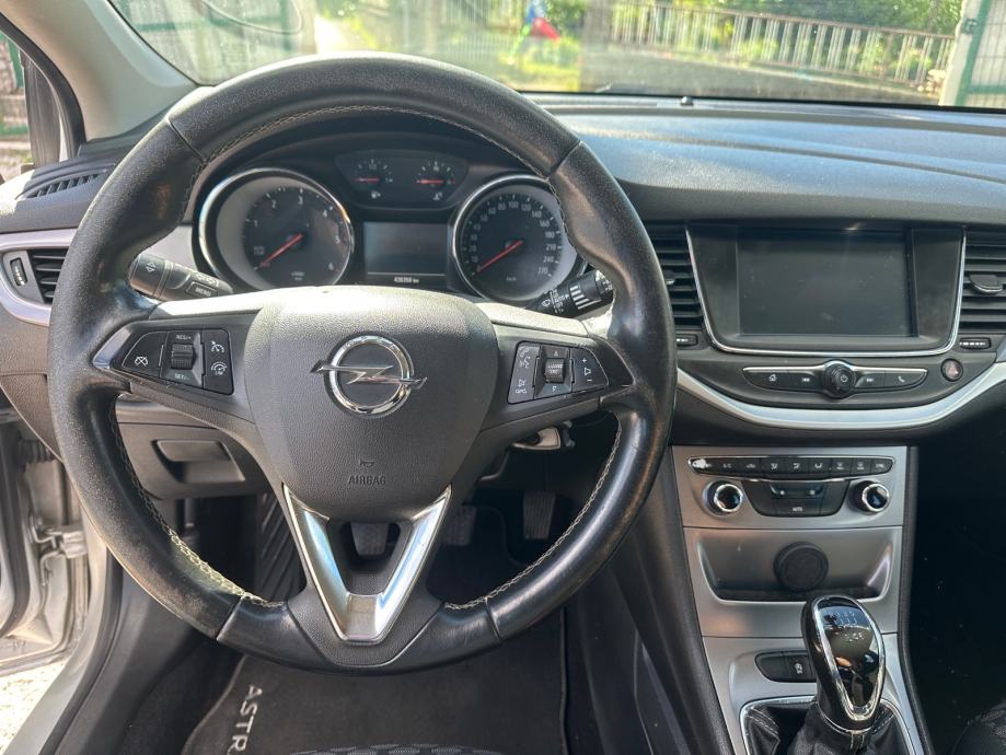 Opel Astra 1.6 CDTI *Motor uredan*, fotografija 9