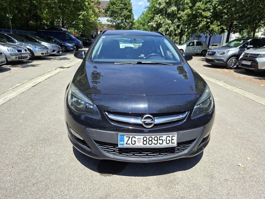 Opel Astra J 1,6 CDTI, fotografija 5