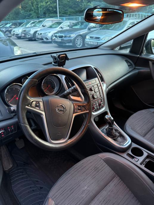 Opel Astra J 1,6 CDTI, fotografija 9