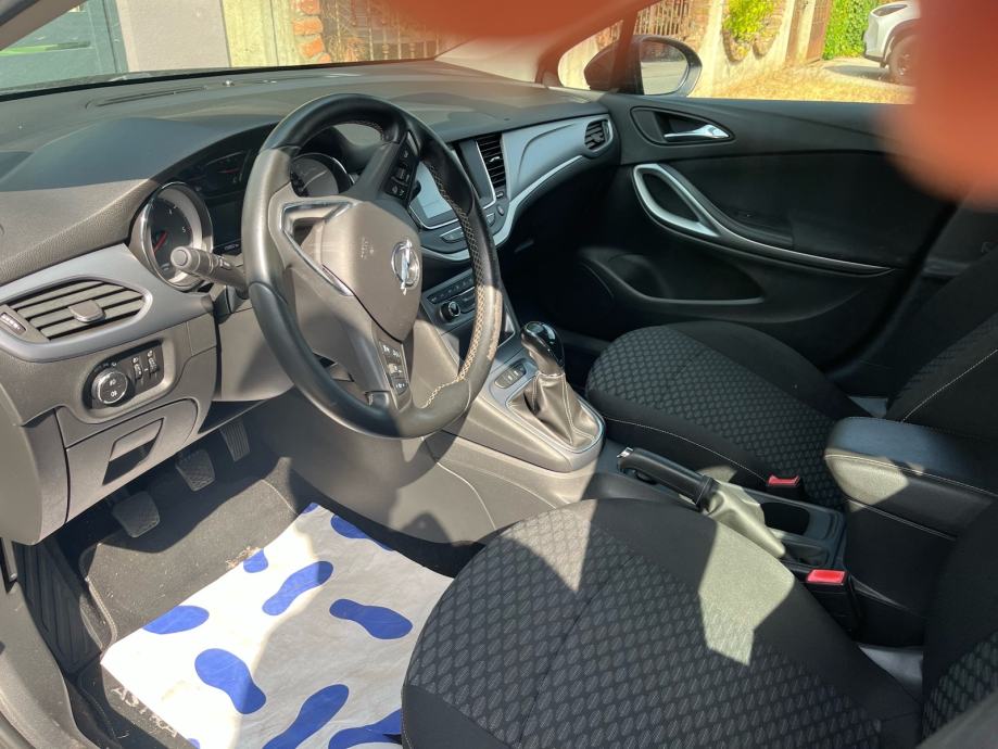 Opel Astra 1.6 CDTI, pogled izvana - slika 4