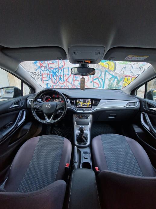 Opel Astra 1.6 CDTI čitaj oglas, fotografija 10