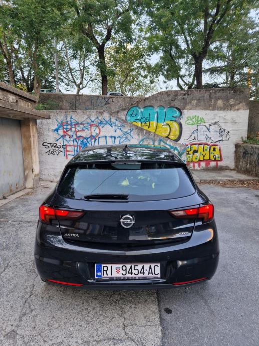 Opel Astra 1.6 CDTI čitaj oglas, fotografija 6