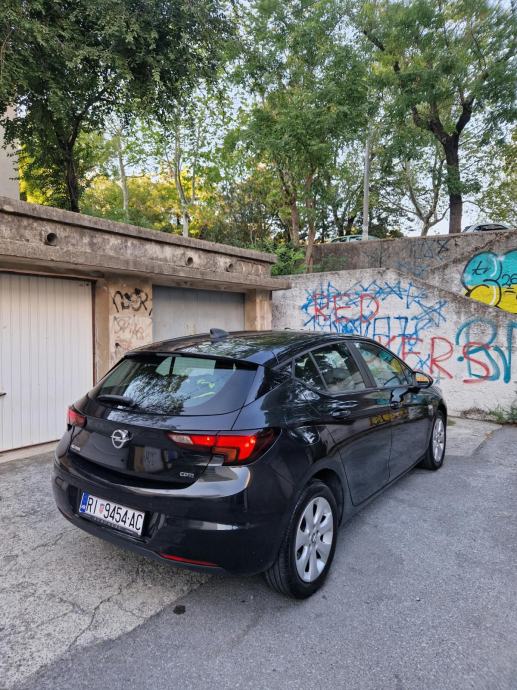 Opel Astra 1.6 CDTI čitaj oglas, fotografija 8
