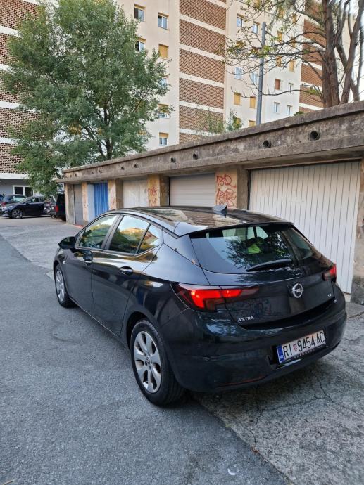 Opel Astra 1.6 CDTI čitaj oglas, fotografija 7