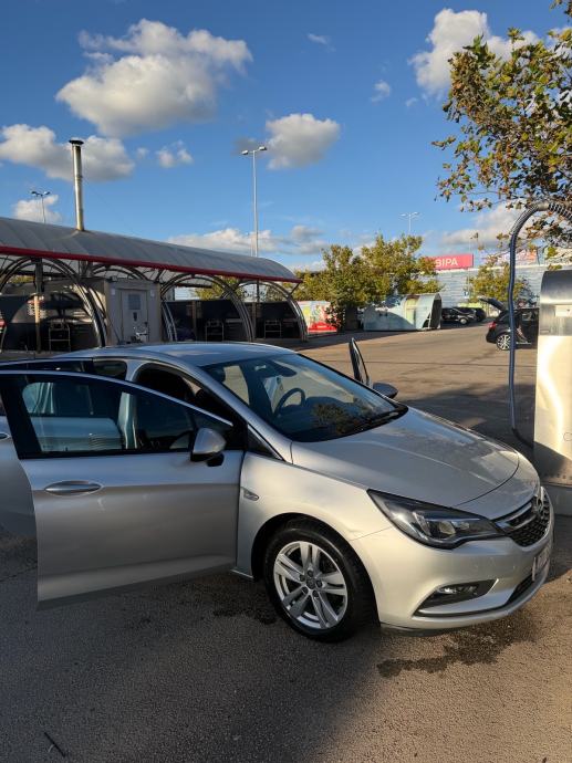 Opel Astra 1,6 CDTI, fotografija 15
