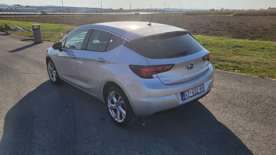 Opel Astra 1,6 CDTI, SPORT 100 kw, fotografija 2