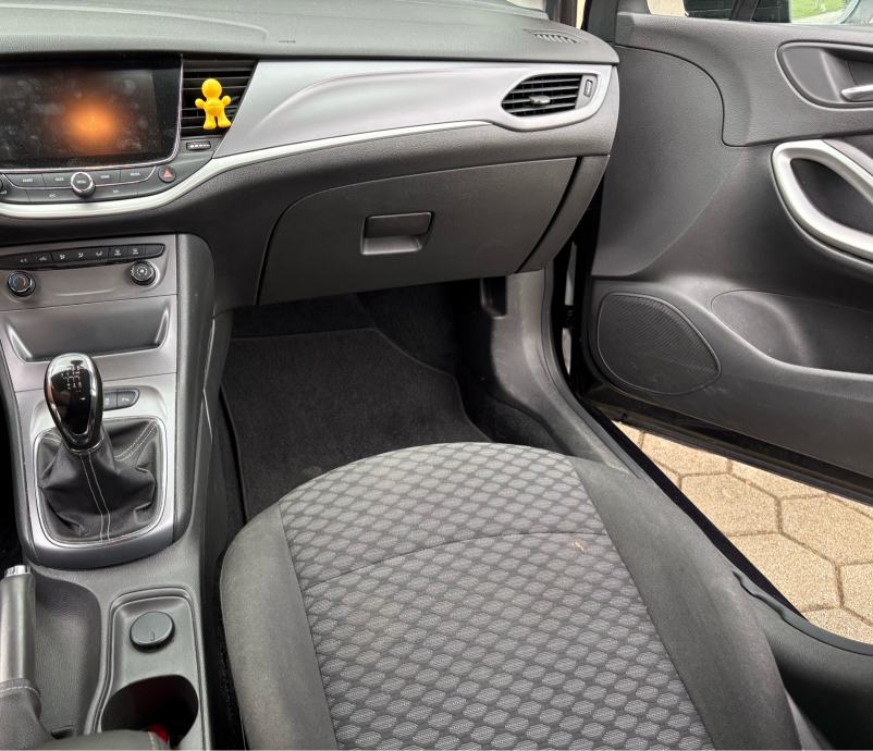 OPEL ASTRA 1.6 ECOTEC Diesel, 2018. godina, 81 KW, 110 KS, 144.400 km,, fotografija 6