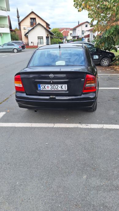 Opel Astra 1,6 16V, fotografija 19