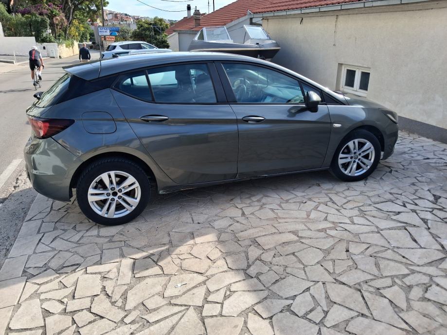 Opel Astra 1,6, pogled izvana - slika 2