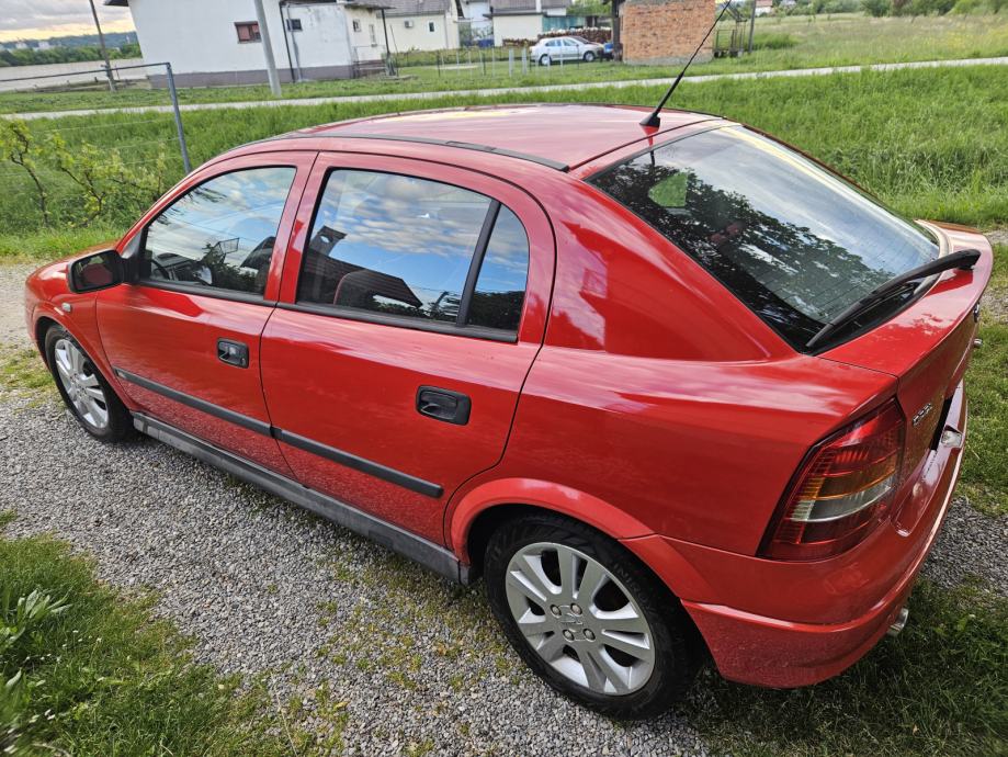 Opel Astra G 1,6 16V Sport, registrirana do 10/2027, fotografija 2