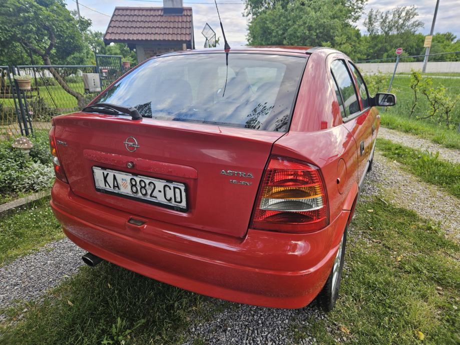 Opel Astra G 1,6 16V Sport, registrirana do 10/2027, fotografija 4