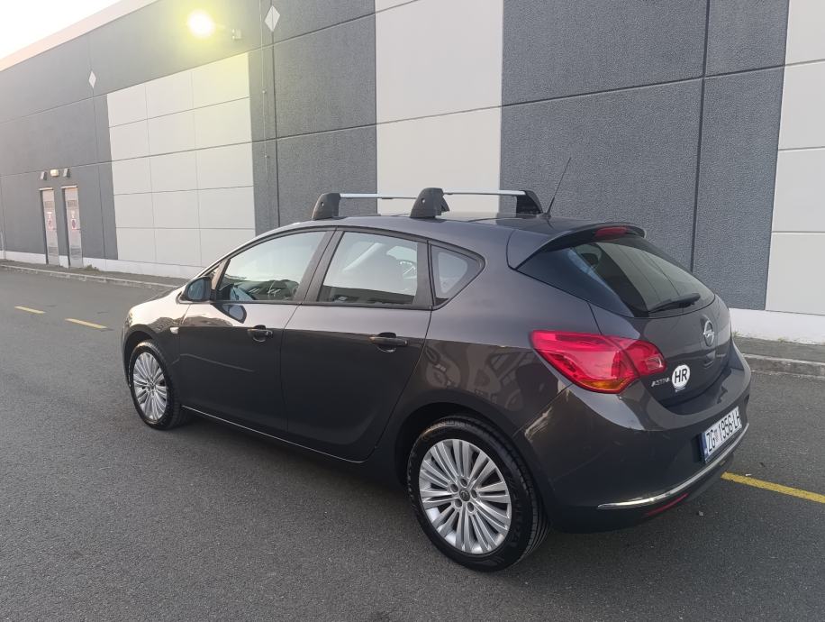 Opel Astra 1.6i 16v, kupljen nov u Hrvatskoj, 133.000 km VIDEO VOZILA, fotografija 14