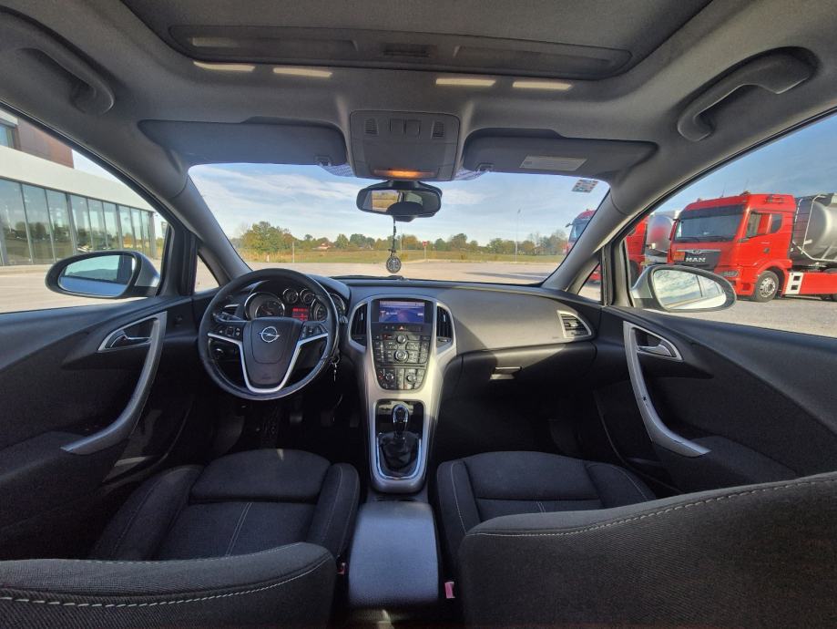 Opel Astra 1,7 CDTI Classic, pogled izvana - slika 5