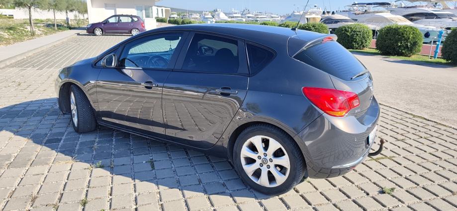 Opel Astra 1,7 CDTI eco flex, fotografija 4