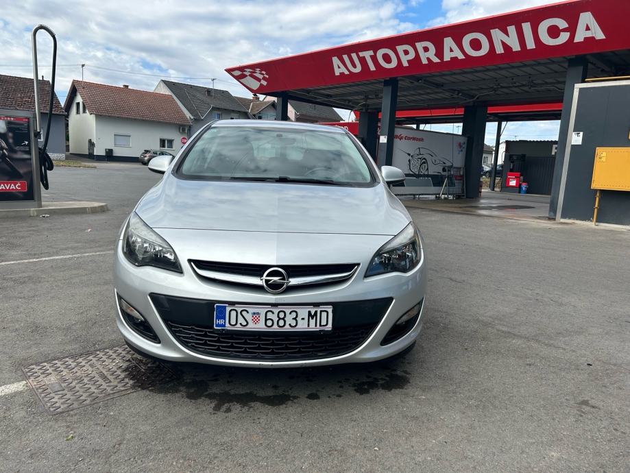Opel Astra 1,7 cdti..HR Auto,,160000..km,,, pogled izvana - slika 2