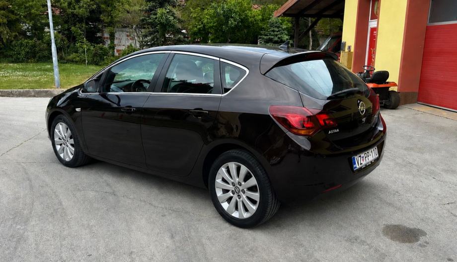 Opel Astra 1,7 CDTI ,Cosmo , led , Navvi, fotografija 7