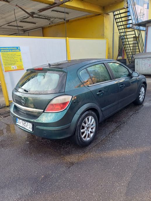 Opel Astra 1,7 CDTI reg 9/27 klima ledi, servisna, odlicna, fotografija 3
