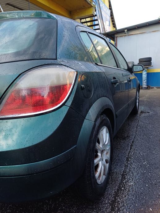 Opel Astra 1,7 CDTI reg 9/27 klima ledi, servisna, odlicna, fotografija 18