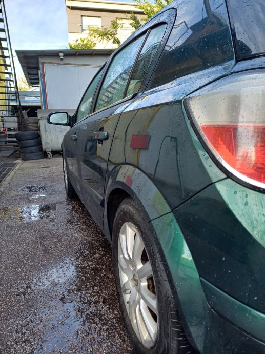 Opel Astra 1,7 CDTI reg 9/27 klima ledi, servisna, odlicna, fotografija 19
