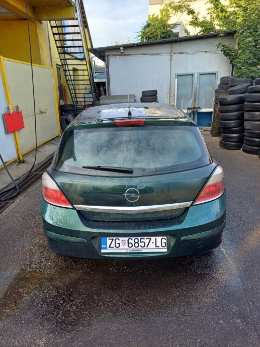 Opel Astra 1,7 CDTI reg 9/27 klima ledi, servisna, odlicna, fotografija 6