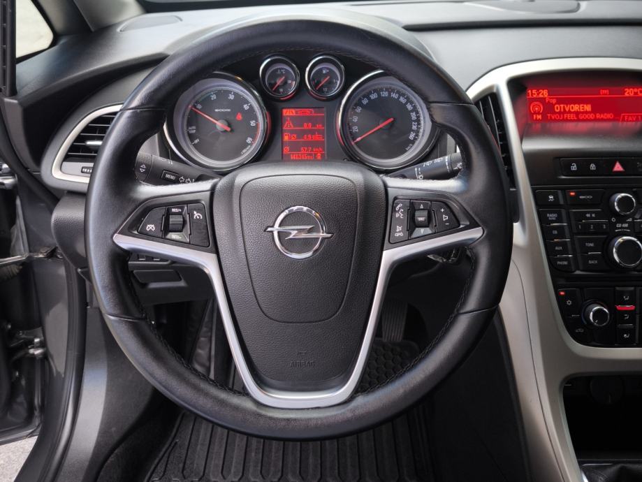 OPEL ASTRA 1,7 CDTI// REGISTRIRAN GODINU DANA//, fotografija 12