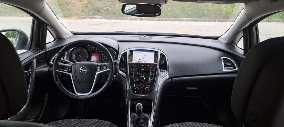 Opel Astra 1.7 cdti, fotografija 7