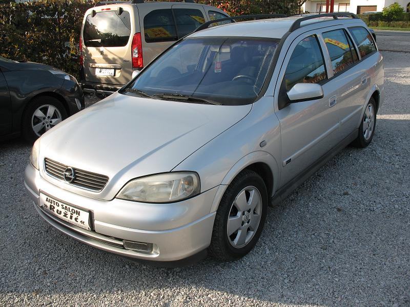 Opel Astra 1,7 DTi Elegance KLIMA Alu ABS... 2003. 3500€