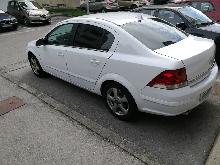 Opel astra h cosmo Opel astra h cosmo