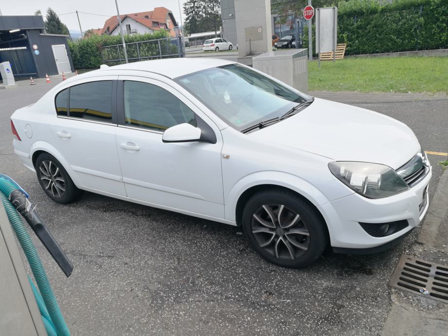 Opel astra h cosmo Opel astra h cosmo