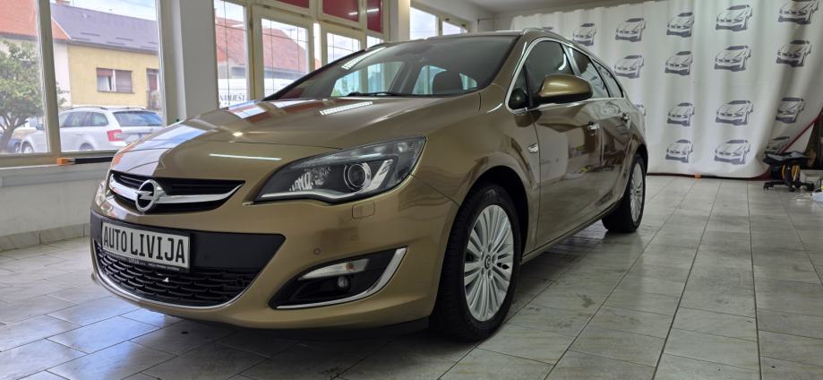 Opel Astra 2,0 CDTI MAKSIMALNO SAČUVAN, fotografija 10