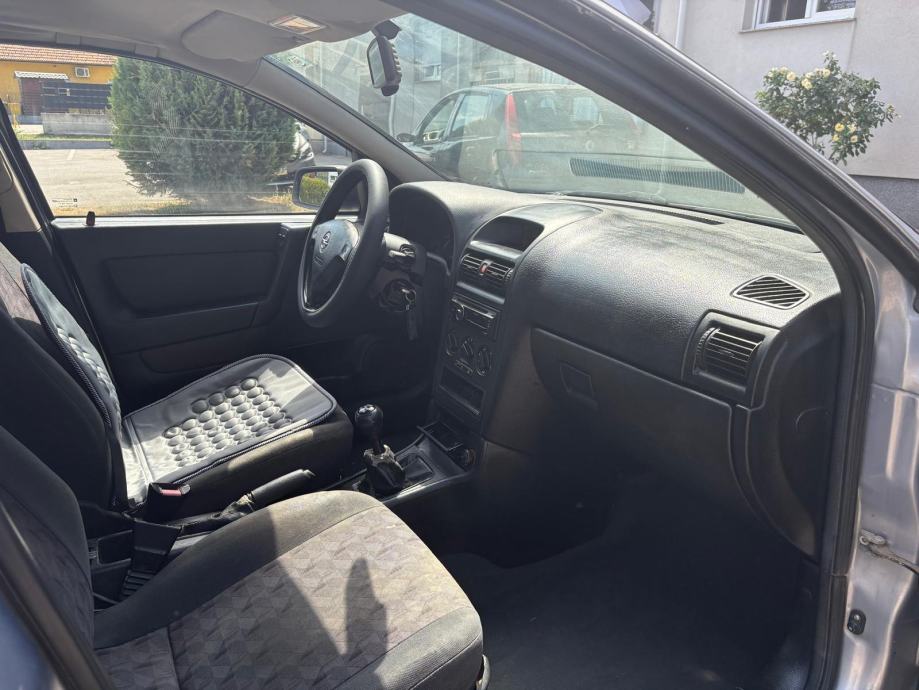 Opel Astra 2.0 DTI 16V, 74 kW 2002. – REGISTRIRANA GODINU DANA, fotografija 11