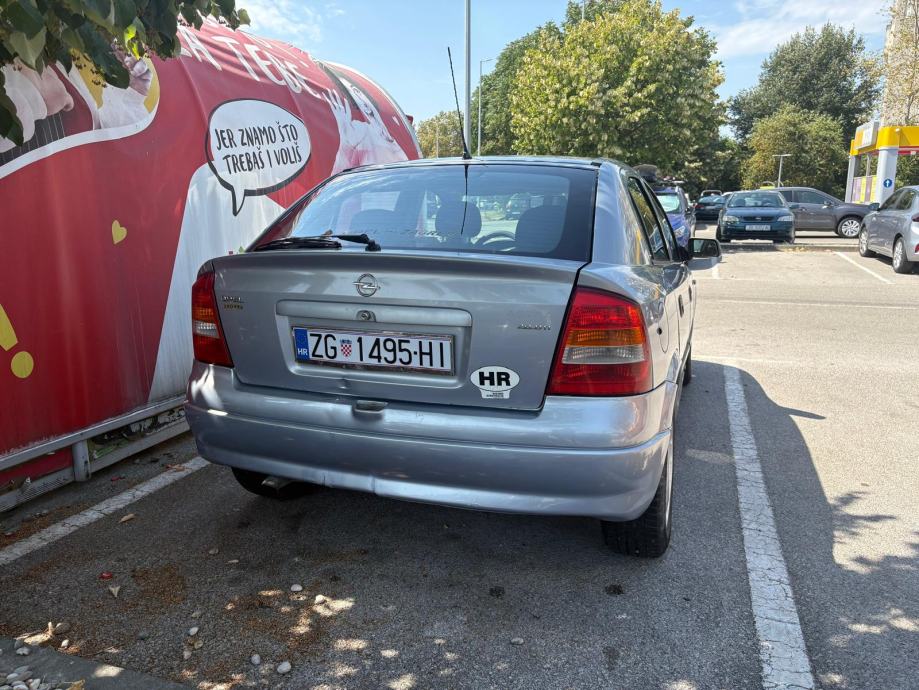 Opel Astra 2.0 DTI 16V, 74 kW 2002. – REGISTRIRANA GODINU DANA, fotografija 12