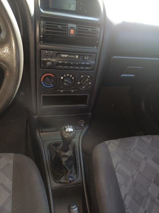 Opel Astra 2,0 DTI reg 9/27 KUKA, odlicno stanje, fotografija 11