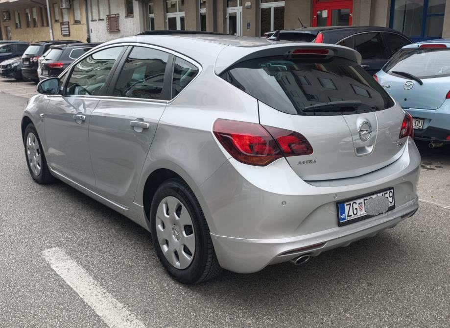 Opel Astra 2.0cdti, 165ks, xsenon, šiber, koža,navig.kao Nov.. vlasnik, fotografija 5