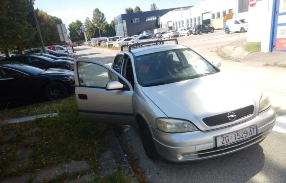 Opel Astra 1,4 AKCIJA !!! registriran 03/27, ispravan !!!, fotografija 2