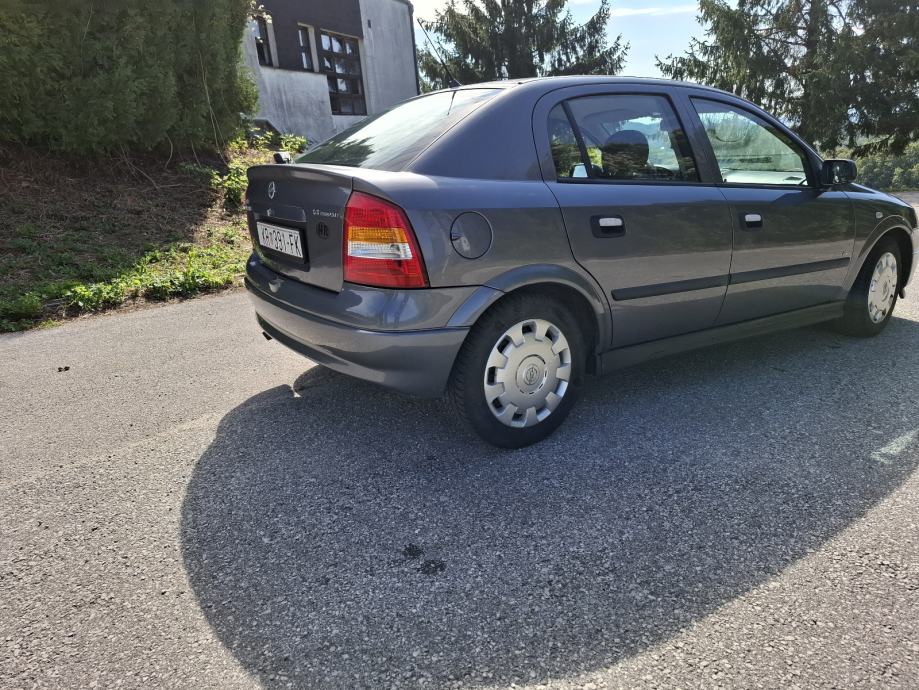 Opel Astra Classic 1.4, fotografija 7
